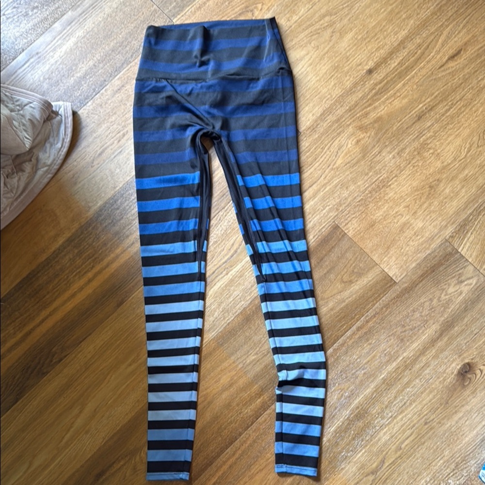 Striped Blue and Black Leggings K- Deer M full length like new